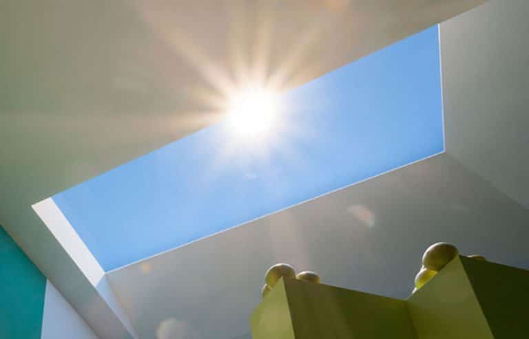 Coelux: la lumière artificielle, imitation parfaite du soleil