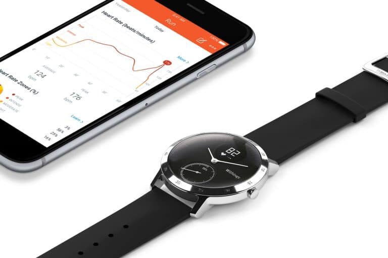 Withings Steel HR : la montre connectée pour afficher en temps réel votre rythme cardiaque