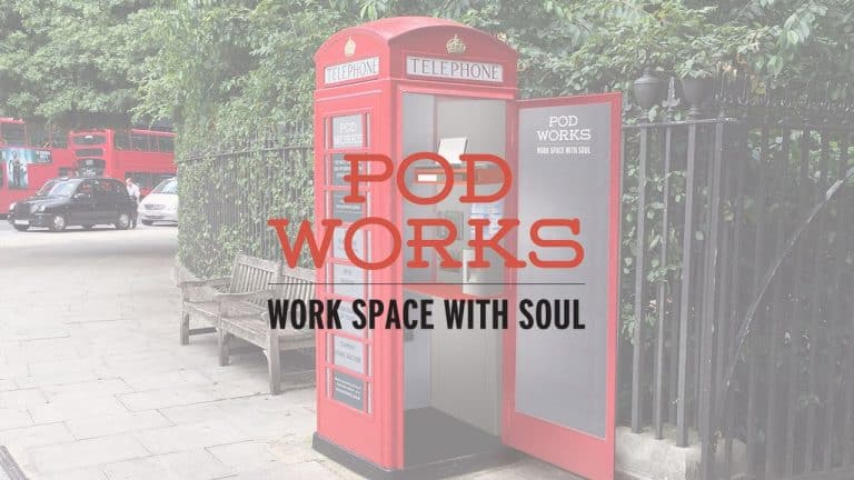 Podworks, les cabines téléphoniques transformées en poste de travail