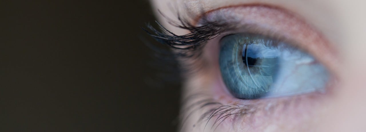 Restaurer la vue grâce à un implant rétinien artificiel