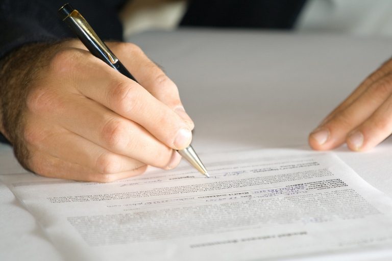 Comment trouver le bon assureur après une résiliation de contrat ?