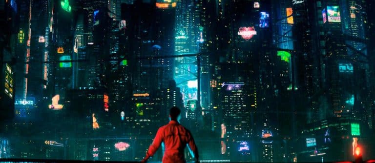Netflix nous en remet une couche avec Altered Carbon, sa nouvelle grande série SF