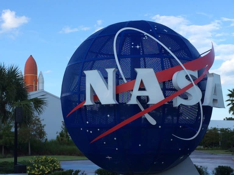 Quand l’animation de la NASA s&rsquo;enfonce dans la Grande Tache rouge de Jupiter
