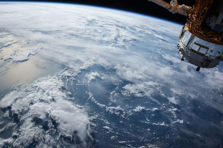 VividX2 : un satellite de très haute résolution capable de filmer avec beaucoup de précision
