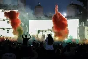 Des tentes en carton durables destinées aux festivals KarTent