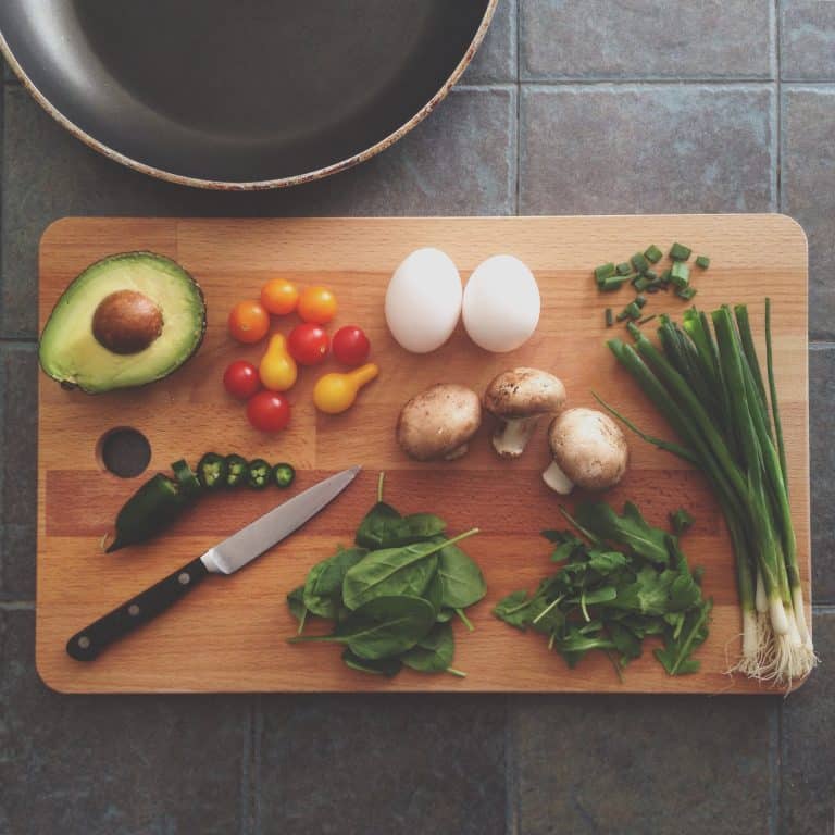 Un kit de cuisine aide les personnes âgées et isolées à socialiser