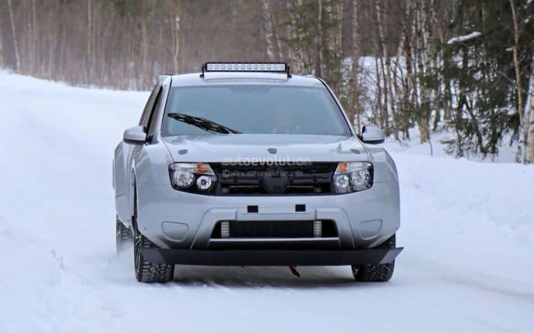 Dacia (Renault) prépare une Duster électrique orientée course automobile