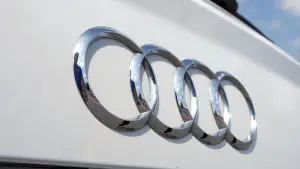 Des exosquelettes sur les chaînes de production Audi Des exosquelettes sur les chaînes de production Audi