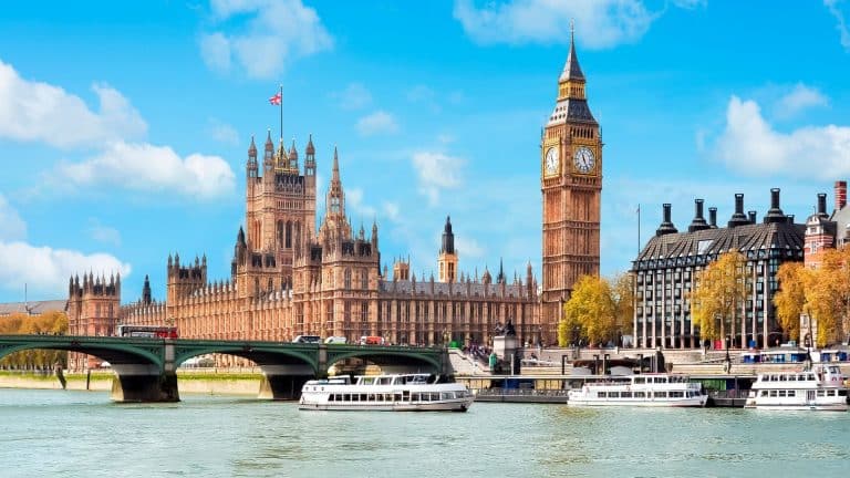 Le plus grand mur végétalisé d&rsquo;Europe sera inauguré à Londres en 2024