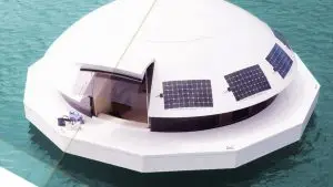 Une maison flottante originale et moderne !