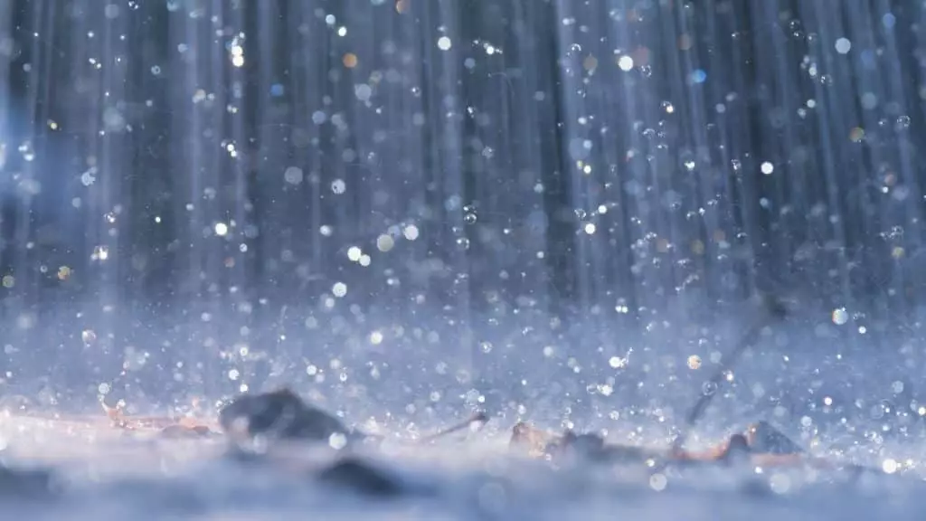 Ce système permet de créer de l'électricité avec de l'eau de pluie