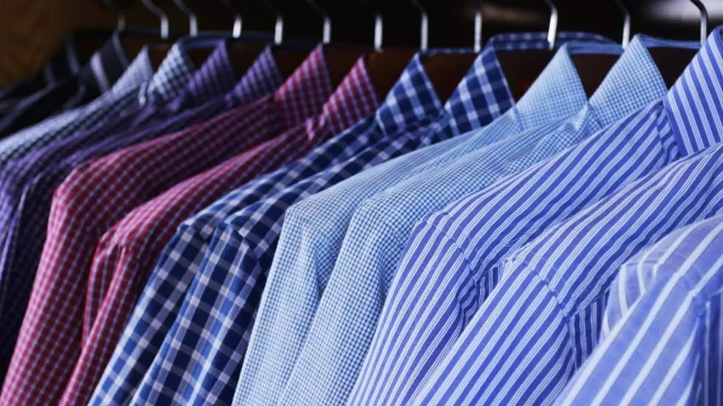 Cette chemise recharge votre smartphone !