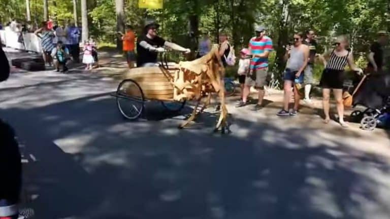 La voiture crabe, un véhicule électrique réinventé