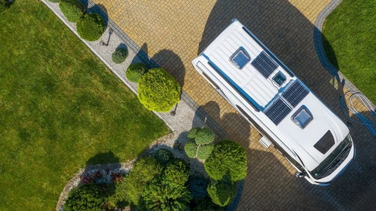 Un véhicule solaire bientôt commercialisé à 30 000 euros