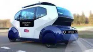 La SNCF imagine une voiture qui roule sur rails et sur route ! La SNCF imagine une voiture qui roule sur rails et sur route !
