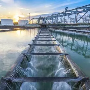 Des installations de traitement de l’eau passent au vert : une révolution énergétique durable Des installations de traitement de l'eau passent au vert : une révolution énergétique durable