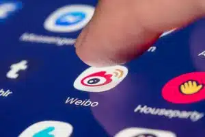 Protection des données : échec du géant chinois des réseaux sociaux face aux abus liés à la géolocalisation