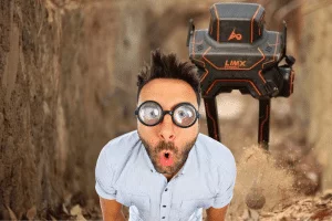 Ce robot bipède reste debout, même après les coups les plus forts