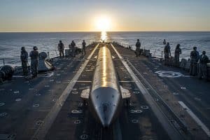 Découvrez cette arme secrète de l'aviation américaine : une bombe qui change la donne en mer