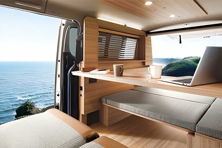 Ce nouveau van Nissan offre une véritable chambre d&rsquo;hôtel sur roues