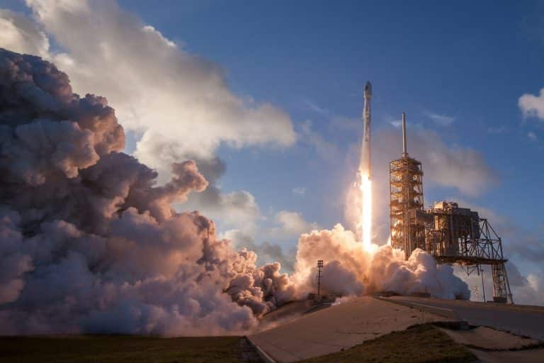 La Chine dévoile sa nouvelle fusée…qui détruit les satellites en orbite basse