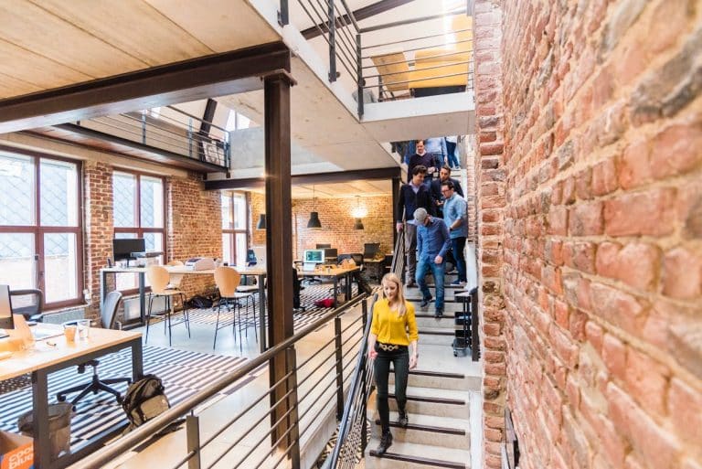 Découvrez des bureaux du futur : ces innovations surprenantes vont radicalement changer votre quotidien au travail