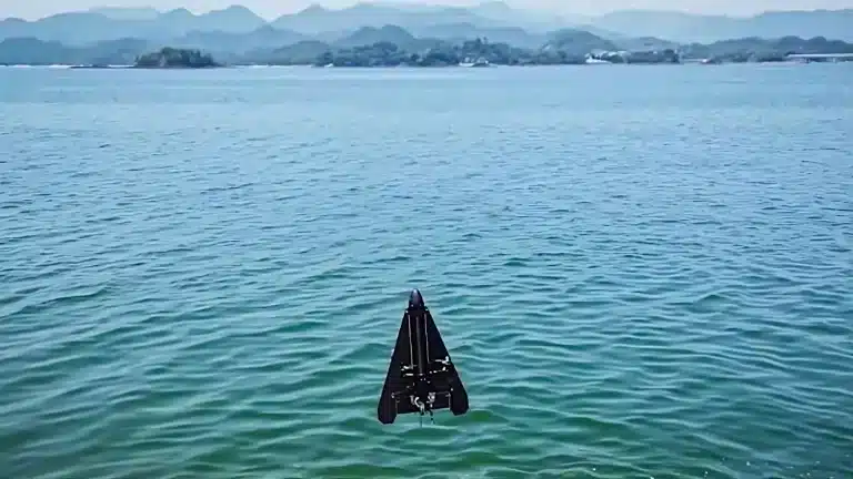 La Chine dévoile un drone amphibie capable de voler et plonger sous l&rsquo;eau, et c&rsquo;est une véritable révolution (vidéo)