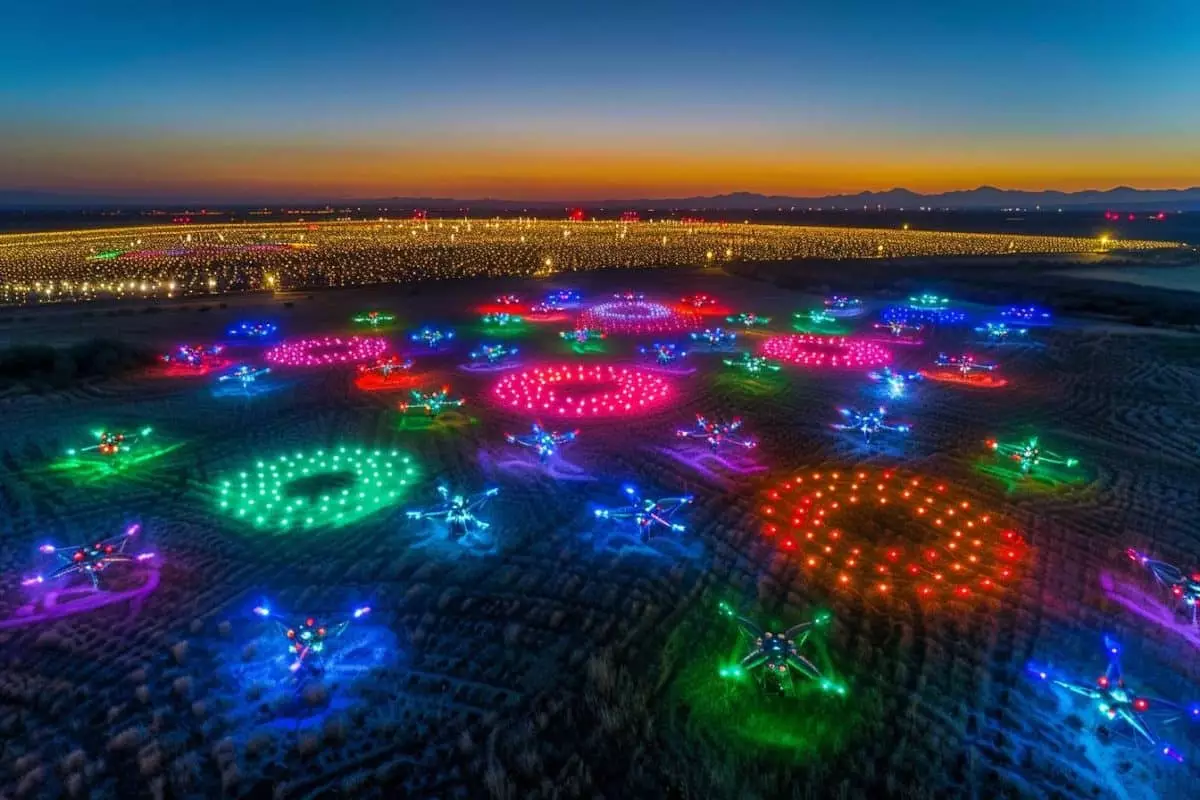Le plus grand spectacle de drones au monde : découvrez comment 10 200 drones ont illuminé le ciel