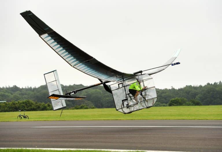 Cet avion à propulsion humaine transforme les cyclistes en pilotes : une nouvelle ère pour les passionnés