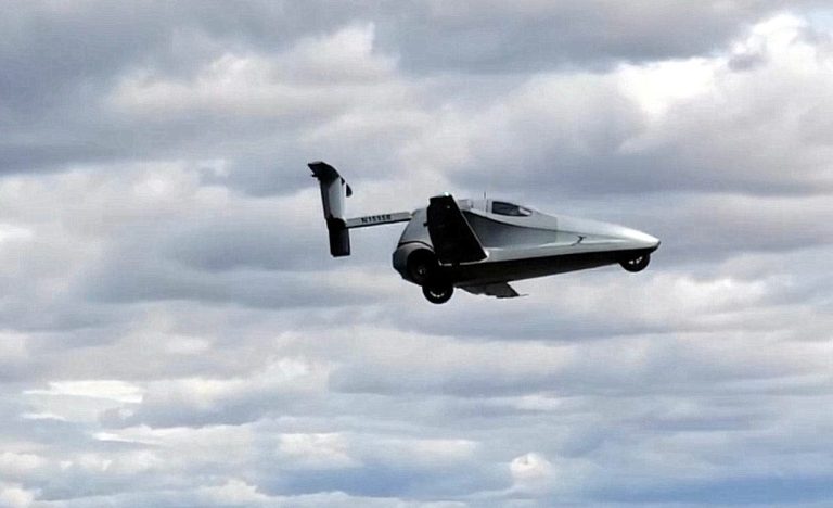 Cette voiture ultra futuriste décolle en 3 minutes et parcourt jusqu&rsquo;à 800 km dans les airs