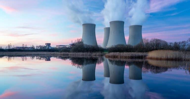 Déchets nucléaires : de quoi s’agit-il et comment les élimine-t-on ?