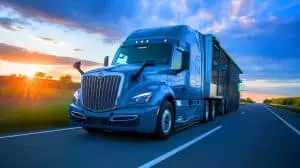 Ce moteur normand promet une révolution : un camion propulsé à l'air comprimé parcourt 100 km avec un m³ d'air