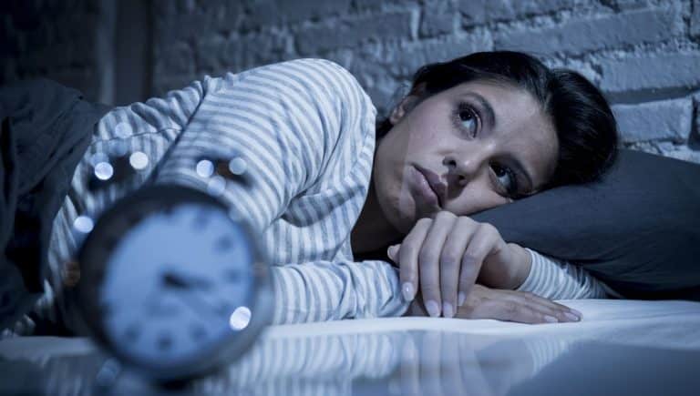 Pourquoi certaines personnes se réveillent systématiquement à 3h ou 4h du matin ? Les scientifiques ont une théorie troublante