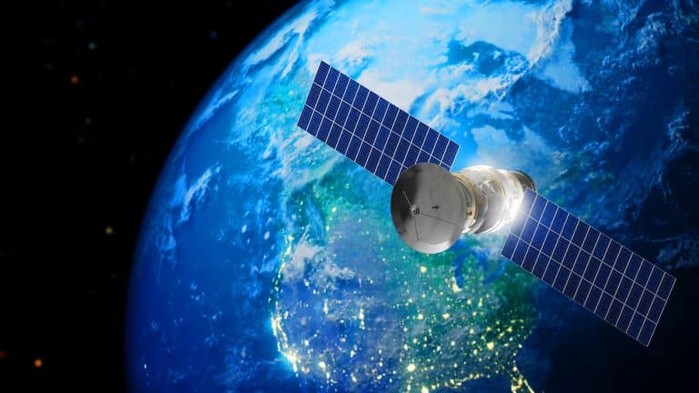 « La guerre des étoiles a commencé » : 99 satellites chinois espionnent 1 400 satellites de Musk en 12 heures