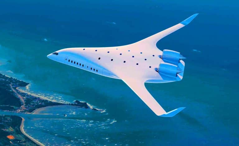 Ce premier avion à fuselage intégré, prévu pour 2030, promet de révolutionner le transport aérien