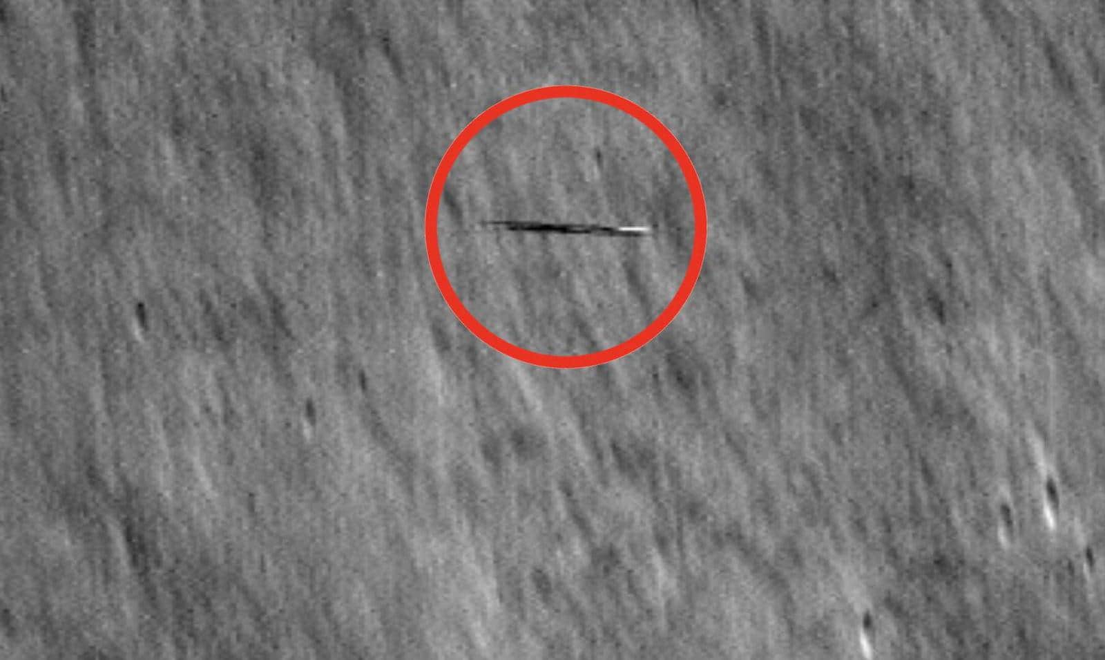 Ce satellite de la NASA repère un objet mystère filant à 5 000 km/h en orbite lunaire