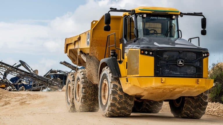 Ce camion autonome révolutionnaire, capable de déplacer 92 tonnes, annonce une ère nouvelle pour le transport industriel et repousse toutes les limites