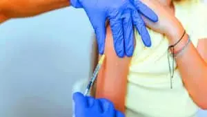 Ce vaccin russe pourrait-il révolutionner la lutte mondiale contre le cancer d&rsquo;ici 2025 ? Une promesse audacieuse !