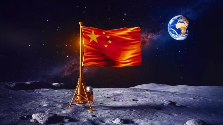 La France choquée par « ce drapeau chinois flottant dans le vide lunaire » : une première historique sur la Lune qui bouleverse l’équilibre symbolique