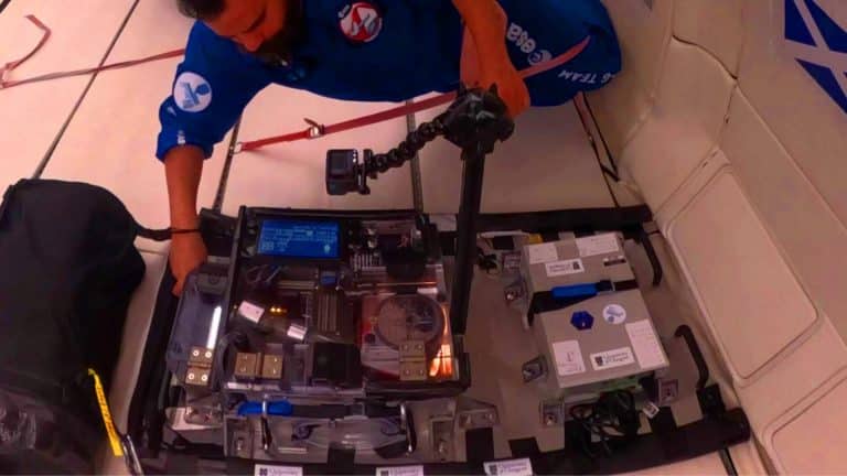 L&rsquo;ère des usines dans l&rsquo;espace commence officiellement : cette technologie d’impression 3D promet de révolutionner l’espace