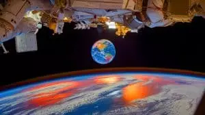 La photo la plus spectaculaire jamais prise depuis l’espace : cet astronaute de la NASA démontre un coup de maître