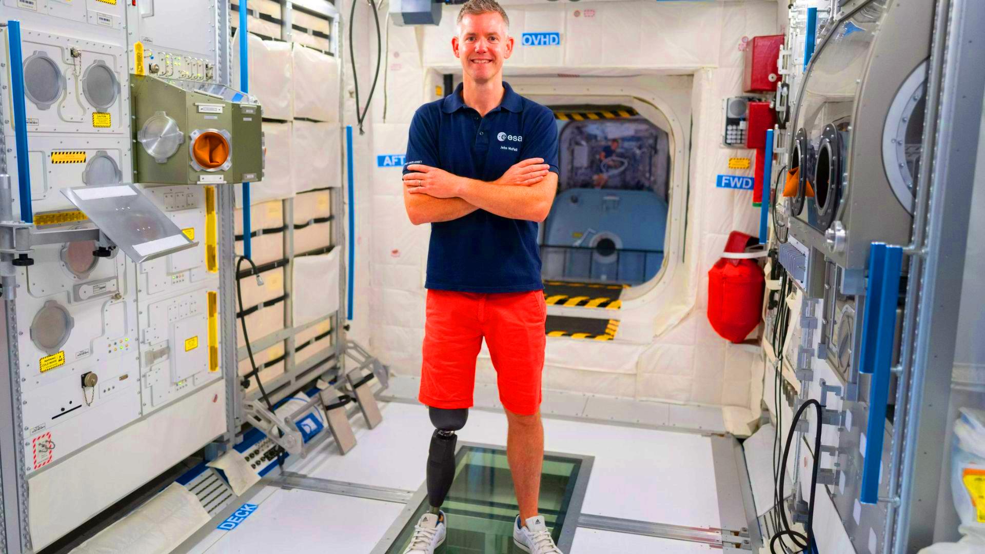 À 43 ans, un astronaute amputé entre dans l’histoire : il devient le premier « parastronaute » au monde et ouvre une nouvelle ère spatialeumanité