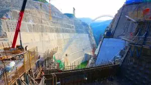 Aussi colossal que 833 étages : ce barrage chinois dans l’Himalaya pulvérise le record mondial avec 60 gigawatts de puissance