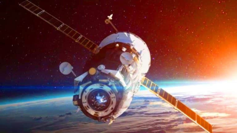 Un vaisseau spatial propulsé à l’eau ? Ces incroyables moteurs à plasma ouvrent la voie aux voyages interstellaires