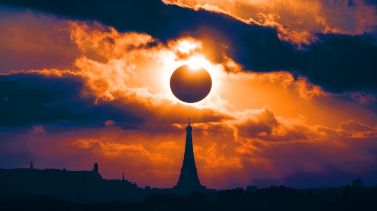 Le 29 mars 2025, une éclipse solaire rare plongera le pôle Nord et l’Europe dans un spectacle céleste de près de 4 heures