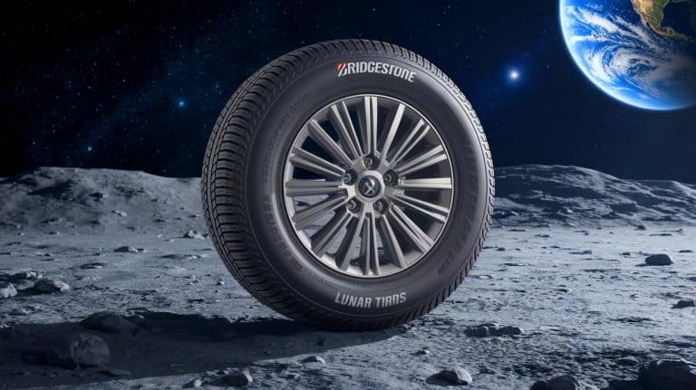 « Voici les pneus lunaires futuristes de Bridgestone » : une rupture technologique totale avec un alliage métallique capable de résister à l’enfer spatial