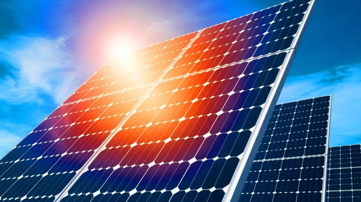 « Je n'en crois pas mes yeux » : une cellule solaire éco-responsable pulvérise un record mondial avec une efficacité ahurissante de 16,65 %