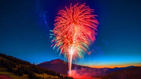 « Ce spectacle va changer votre perception du ciel » : découvrez l’incroyable feu d’artifice record aux États-Unis, visible à des kilomètres à la ronde Illustration de l'énorme feu d'artifice record tiré depuis l'Emerald Mountain, générée par intelligence artificielle.