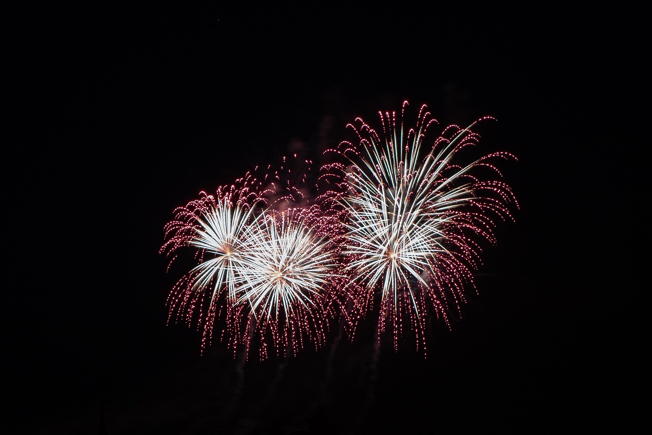 « Ce spectacle va changer votre perception du ciel » : découvrez l&rsquo;incroyable feu d&rsquo;artifice record aux États-Unis, visible à des kilomètres à la ronde