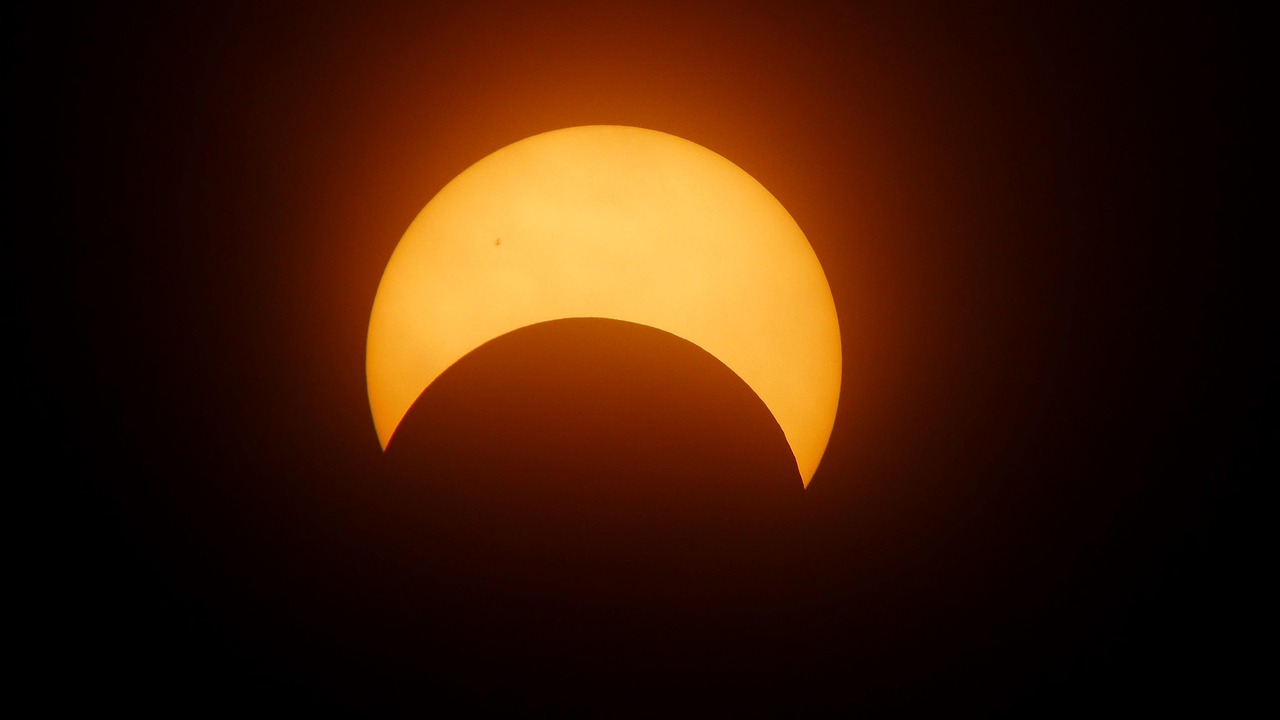 « Préparez vos yeux » : cette éclipse solaire totale en France va bouleverser votre calendrier avec un spectacle céleste inoubliable en 2026